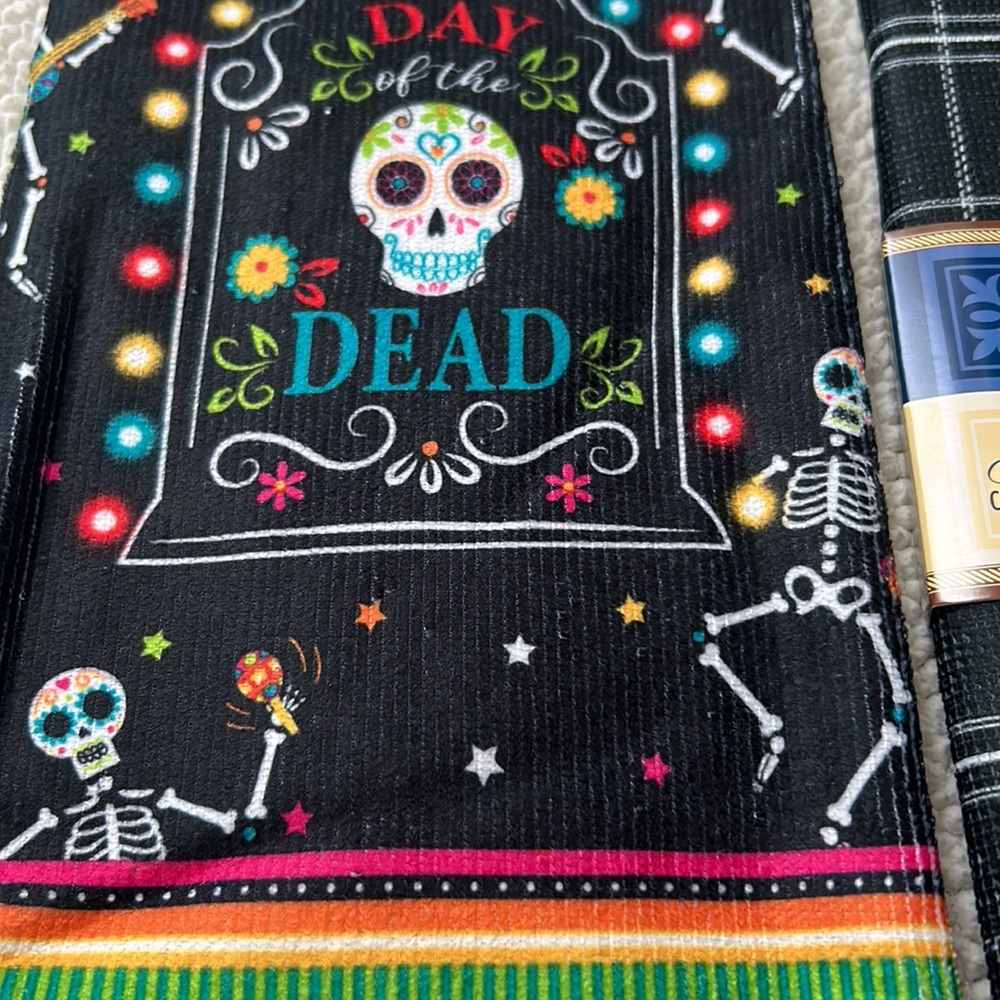 Halloween Kichen towel & Dish Drying mat bundle - Picture 4 of 4